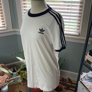 Adidas T-Shirt